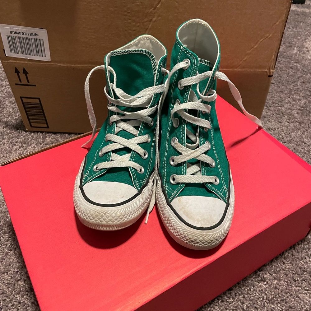 Green converse high too sneakers